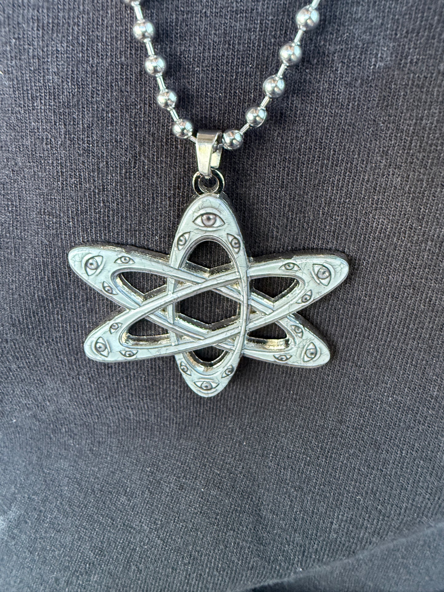 "THRONES ANGEL" NECKLACE